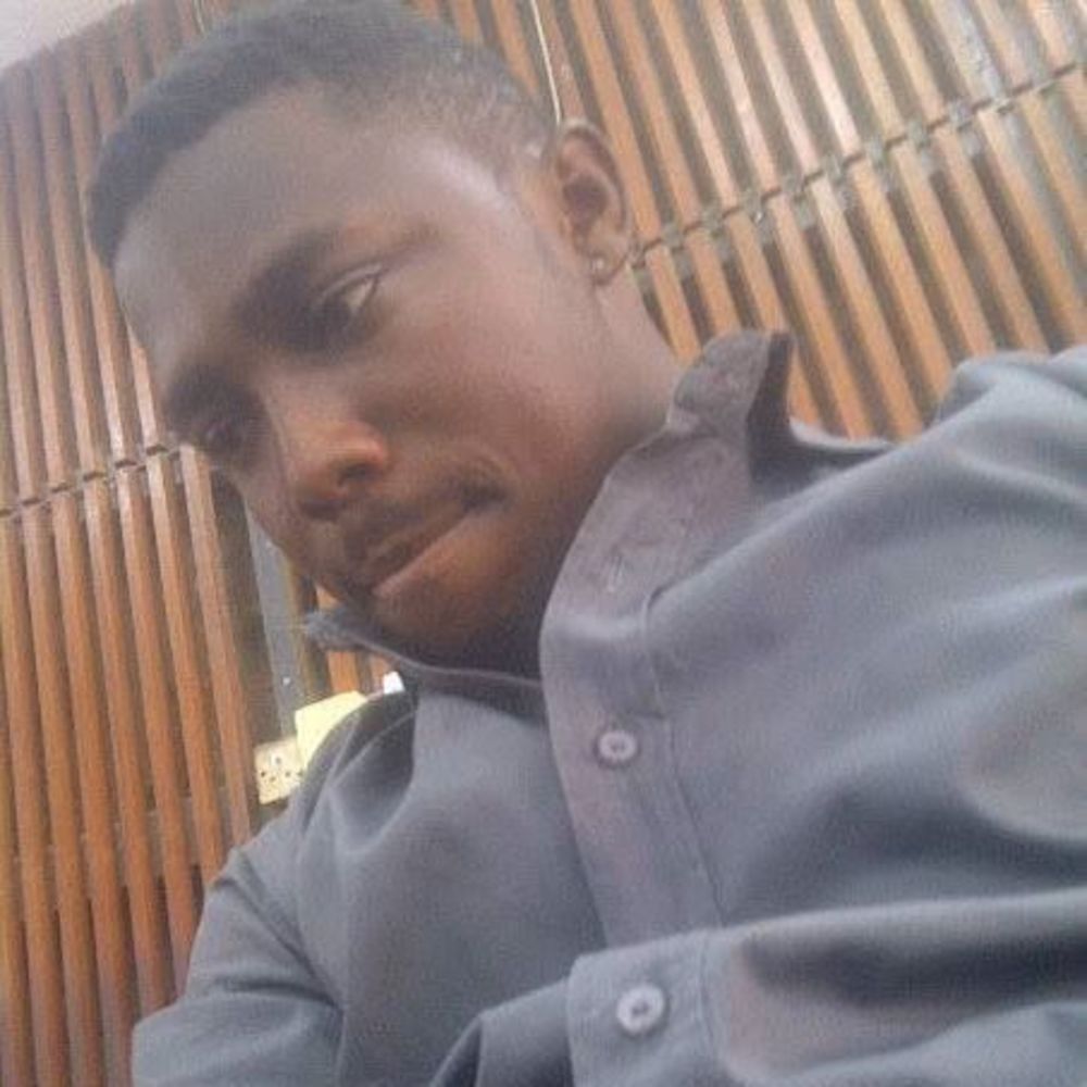 Meet your Posher, Agboola